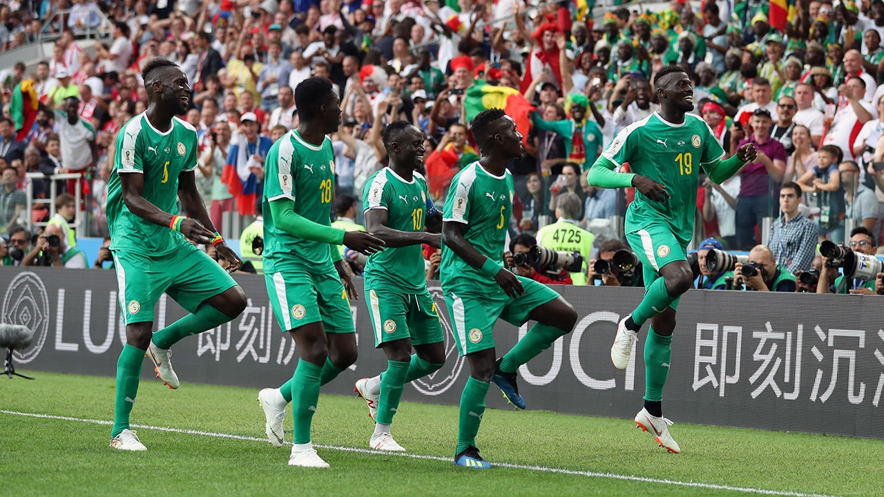 Senegal faz Pol&ocirc;nia pagar caro por erros e &eacute; primeiro africano a vencer na Copa