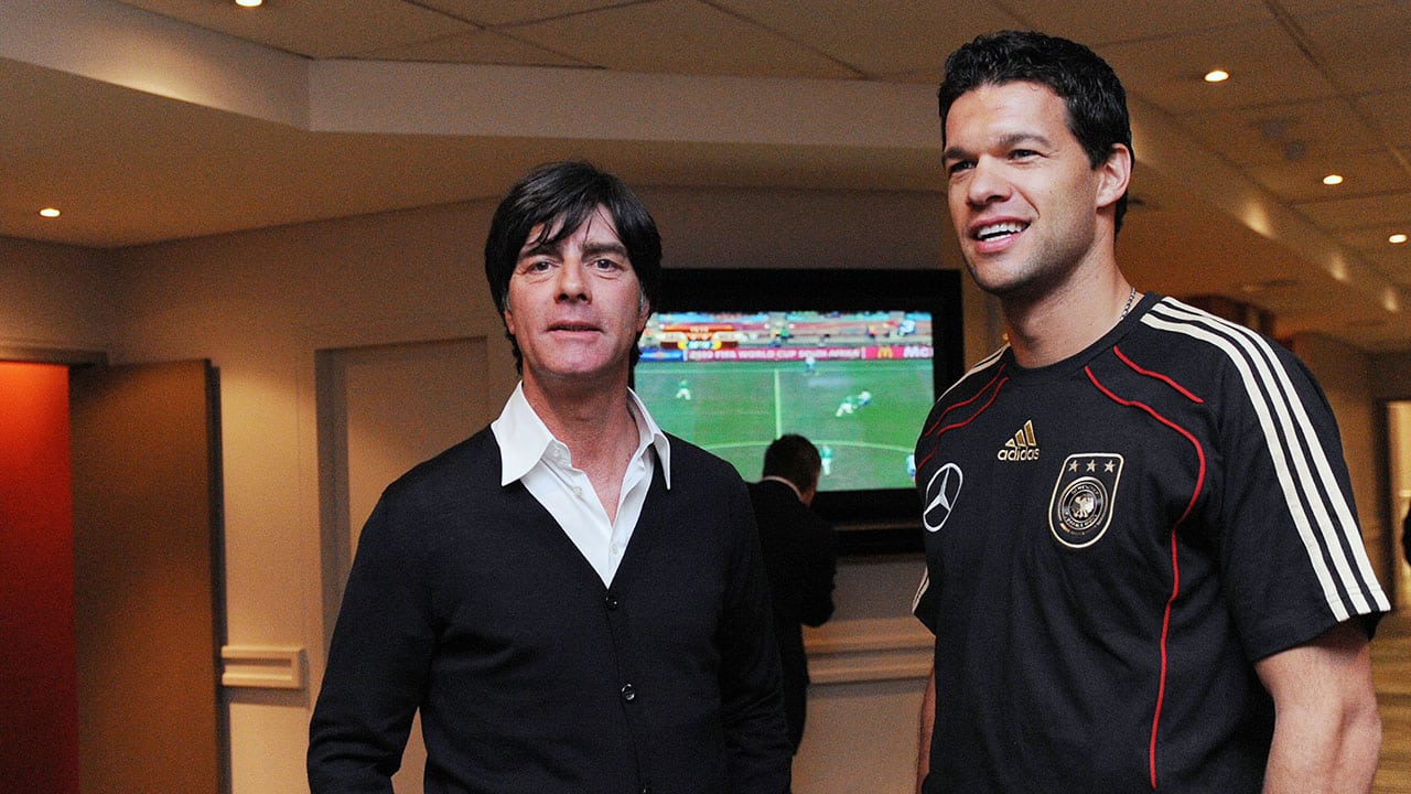 Ballack: &ldquo;N&atilde;o vejo nenhuma raz&atilde;o esportiva para n&atilde;o convocar San&eacute;&rdquo;