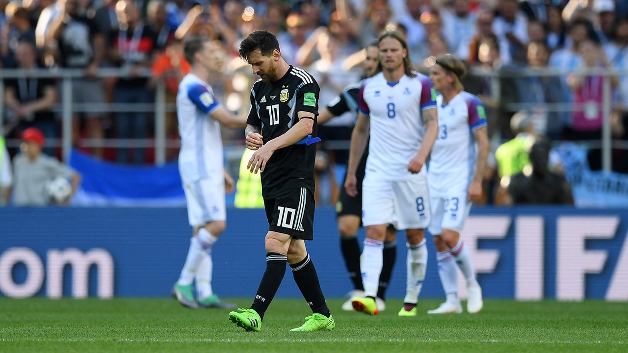 Parede viking da Isl&acirc;ndia parou a Argentina e at&eacute; p&ecirc;nalti de Messi
