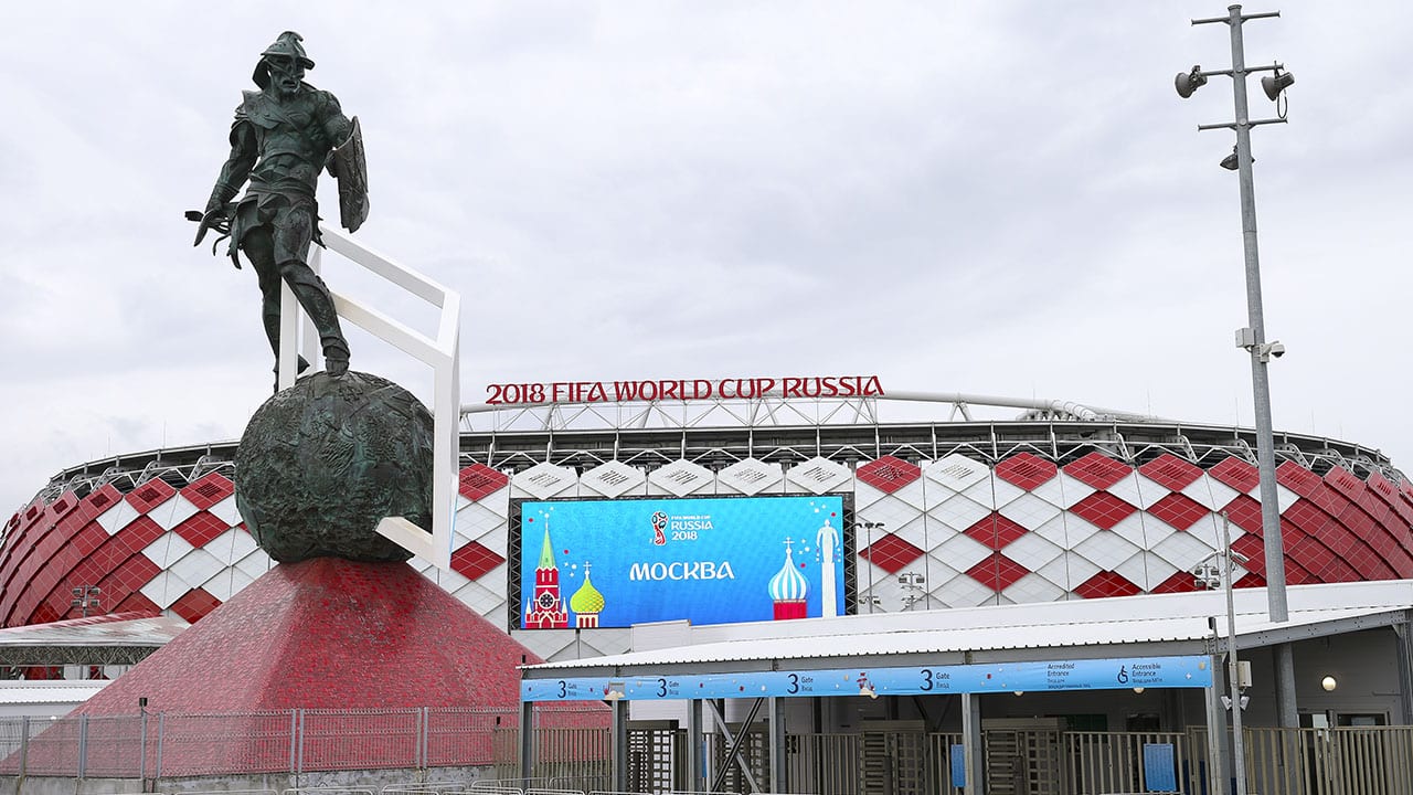 Segunda maior companhia da R&uacute;ssia, a Lukoil se torna propriet&aacute;ria do Spartak ap&oacute;s duas d&eacute;cadas de patroc&iacute;nio