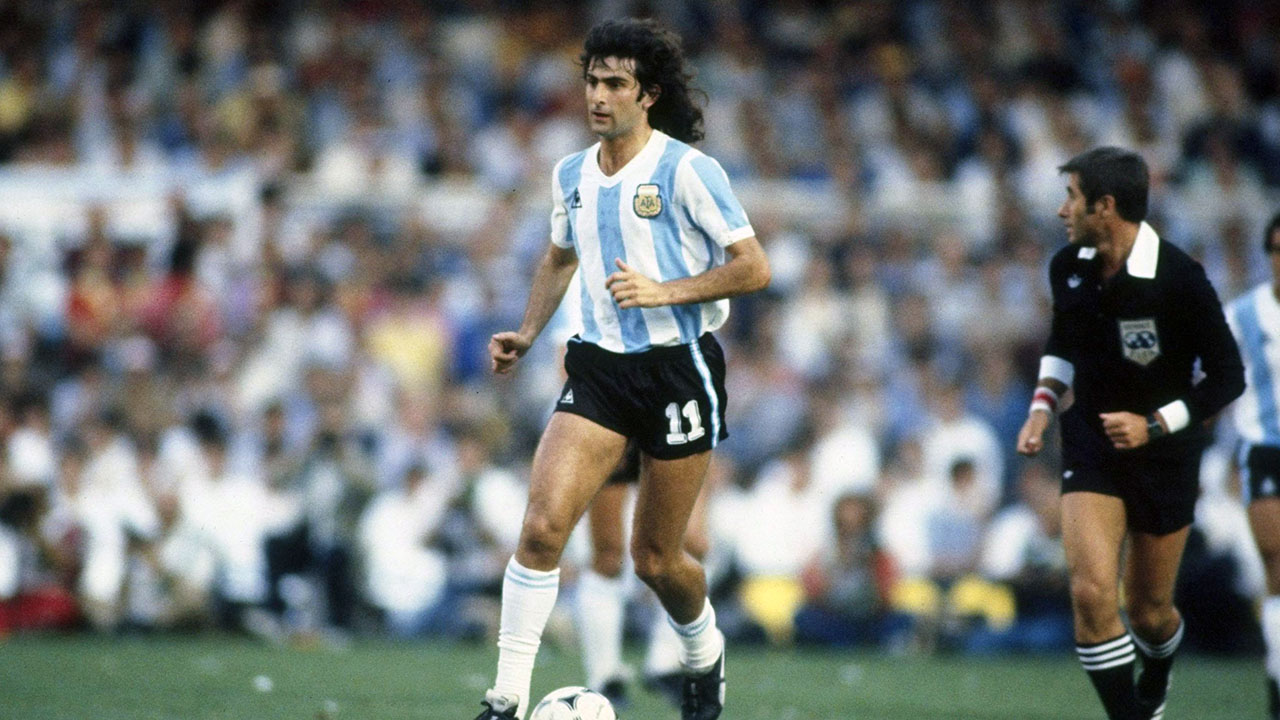&ldquo;Copa Loca&rdquo; traz em livro saborosas hist&oacute;rias da Argentina nas Copas do Mundo