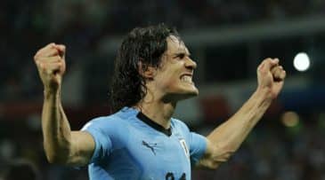 Cavani lutou e sentiu-se livre, para seus olhos brilharem como quando era menino