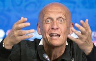 Collina: “O VAR não é a perfeição. Não é possível acertar tudo. Mas estamos próximos”
