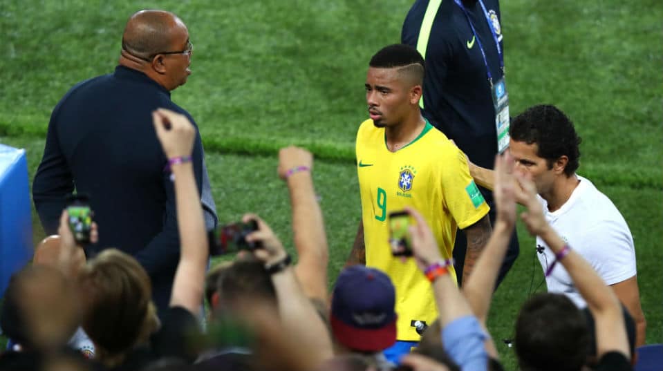 Contos Russos #16: Gabriel Jesus e o dilema do matador