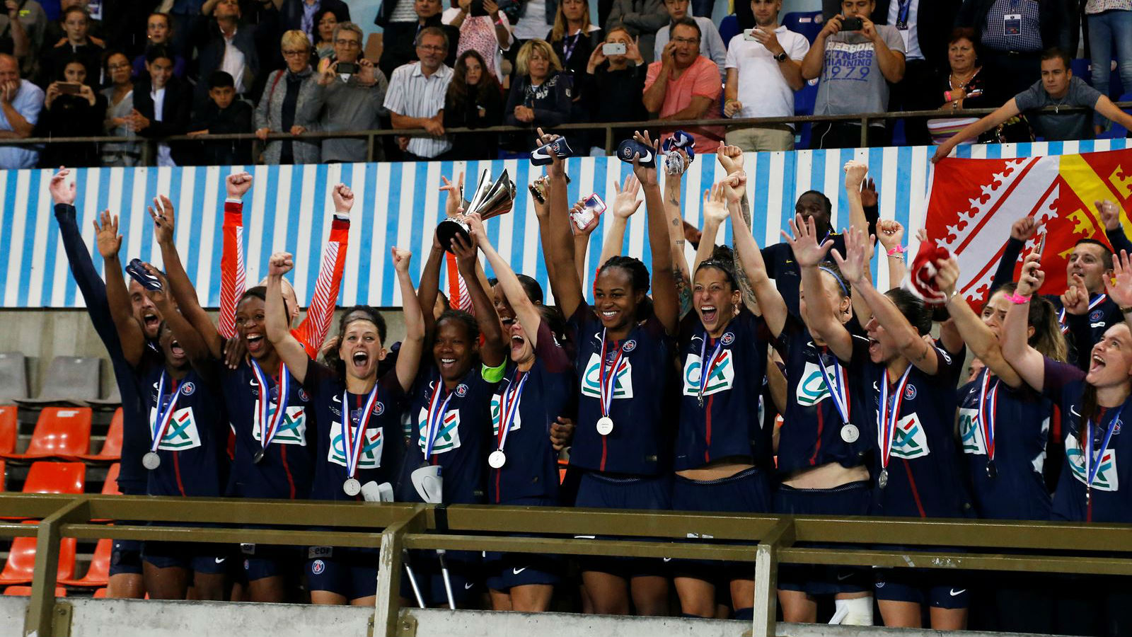 No futebol feminino, foi o Paris Saint-Germain quem quebrou a hegemonia do Lyon