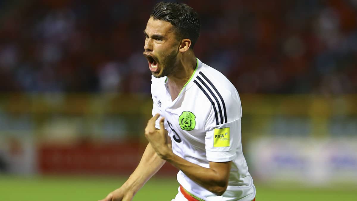 Reyes teve uma postura louv&aacute;vel ao decidir pelo pr&oacute;prio corte da Copa do Mundo