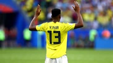 Mina ganhou a posição de titular e retribuiu a confiança de Pékerman com dois gols essenciais