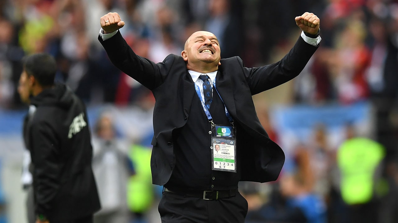 Surpresa na Copa, Cherchesov &eacute; um dos 11 indicados ao pr&ecirc;mio The Best de t&eacute;cnico do ano