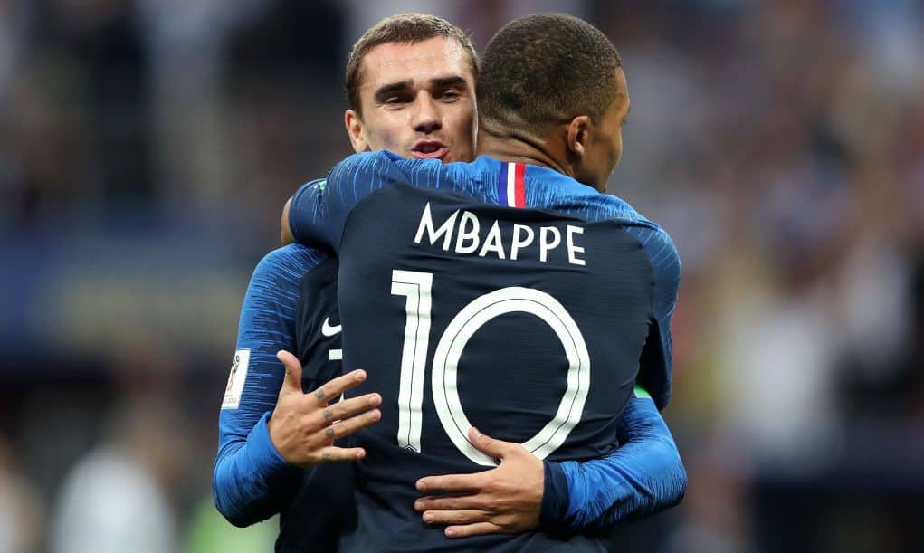 Griezmann: &ldquo;Esta &eacute; a Fran&ccedil;a que amamos: um time de diferentes origens, mas todos unidos&rdquo;