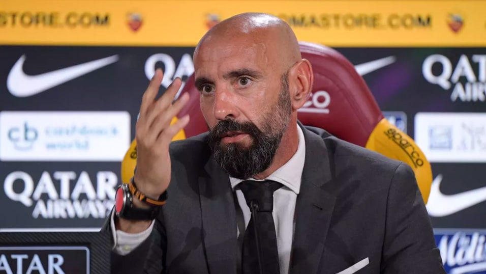 Monchi confirma sa&iacute;da de Alisson da Roma: &ldquo;Proposta muito grande, fora do mercado&rdquo;