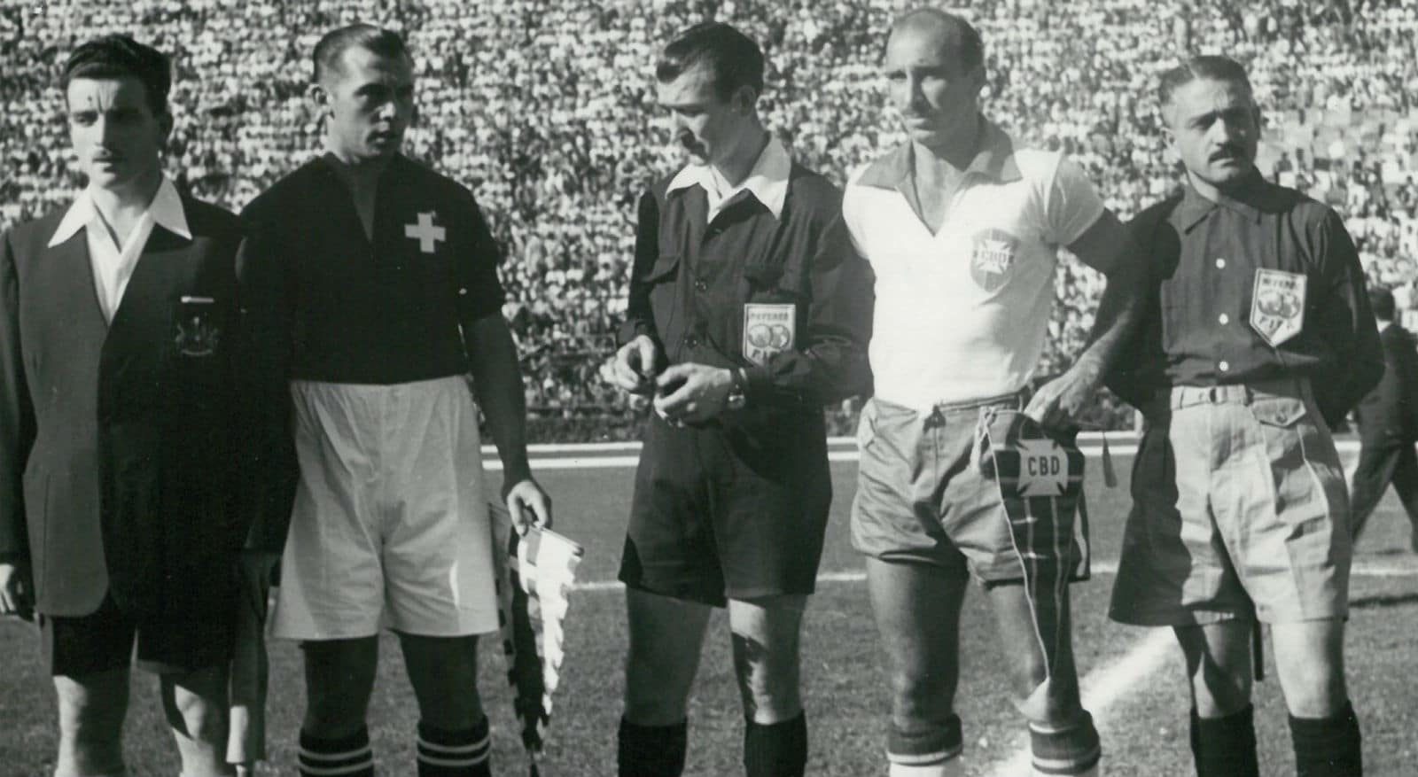 Alfred Bickel e Erik Nilsson, os &uacute;nicos que jogaram a Copa antes e depois da Segunda Guerra