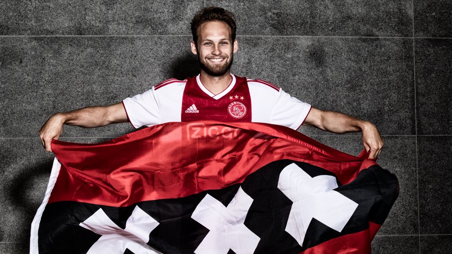 Blind n&atilde;o foi o que se esperava no United, mas volta para se firmar como &iacute;dolo do Ajax
