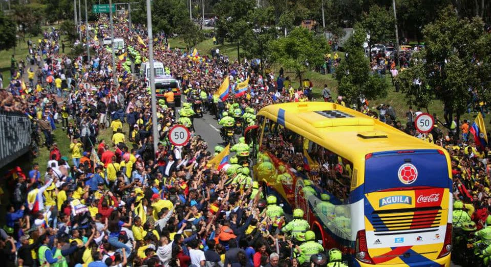 Um mar de gente tomou Bogot&aacute; para oferecer uma recep&ccedil;&atilde;o cheia de orgulho &agrave; Col&ocirc;mbia