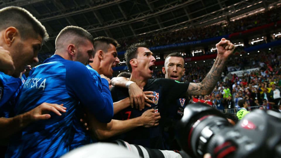 Mandzukic: O atacante abnegado, o homem decisivo e, agora, o her&oacute;i nacional