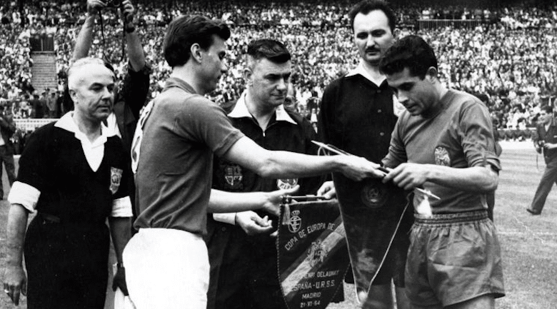 Quando Espanha x Uni&atilde;o Sovi&eacute;tica no futebol foi mais um epis&oacute;dio da Guerra Fria