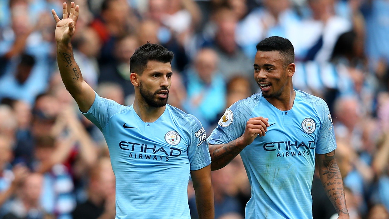 Man City fez mais que vencer: show de Ag&uuml;ero, gol de Jesus e futebol avassalador contra o Huddersfield
