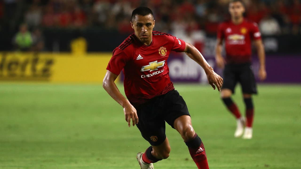 Alexis S&aacute;nchez: &ldquo;Chegou a hora do Manchester United ganhar mais trof&eacute;us&rdquo;