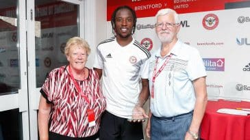 “Brentford até a morte”: um jeito macabro de anunciar a parceria do clube com uma funerária