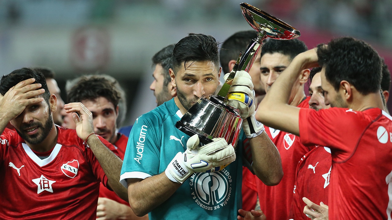 Mais rei que nunca: Independiente vence Copa Suruga e alcan&ccedil;a 18 t&iacute;tulos internacionais