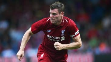 Aos 16 anos, do banco, Milner se sentiu estimulado ao ver Rooney, de 17, fazer o gol da vitória contra seu time