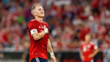 Schweinsteiger voltou à Allianz Arena: A noite em que o ídolo foi coroado como lenda