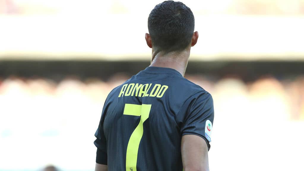 Acusa&ccedil;&atilde;o contra Cristiano Ronaldo repercute entre patrocinadores e a&ccedil;&otilde;es da Juve caem 10%