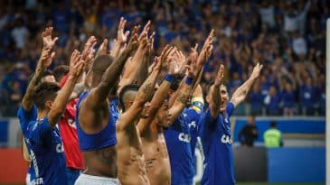O empenho deu a vitória ao Fla, mas a superioridade do Cruzeiro nos 180 minutos foi incontestável