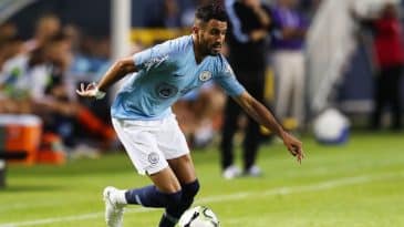 Mahrez: “Os garotos sempre jogam nas ruas da França, o que não se vê na Inglaterra”