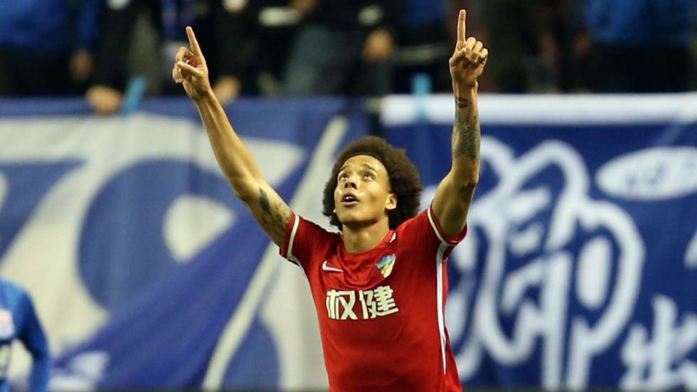 Dortmund parecia pr&oacute;ximo de fechar com Witsel, mas neg&oacute;cio pode parar at&eacute; na Fifa