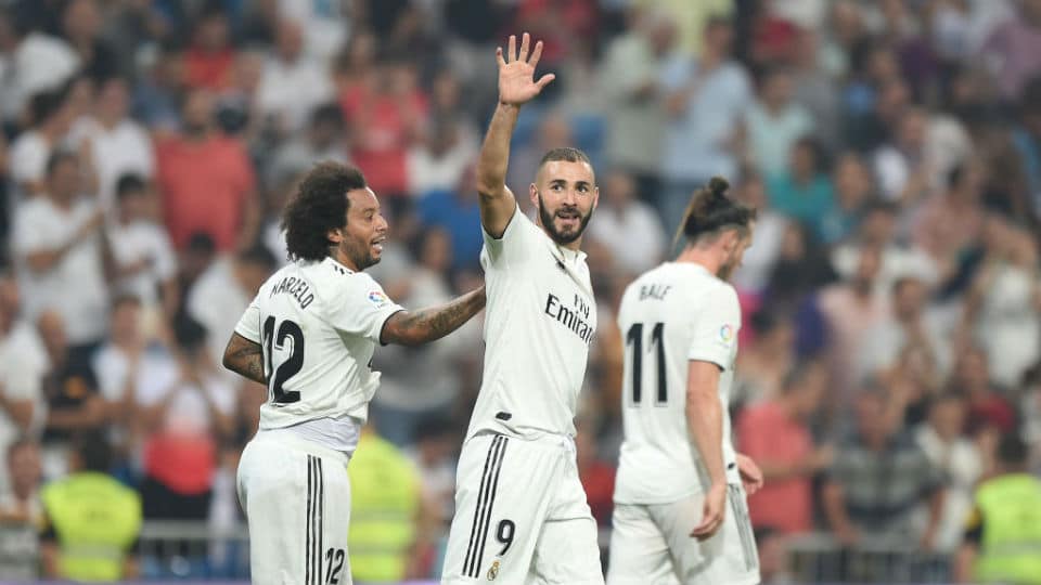 Benzema reivindica sua import&acirc;ncia e, com mais dois gols, comanda a goleada do Real Madrid