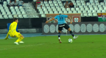 O golaço de Everton é uma obra da mais pura malícia do futebol unida ao refinamento