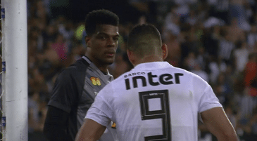 O milagre de Saulo é daqueles lances que trazem a emoção de uma final aos pontos corridos