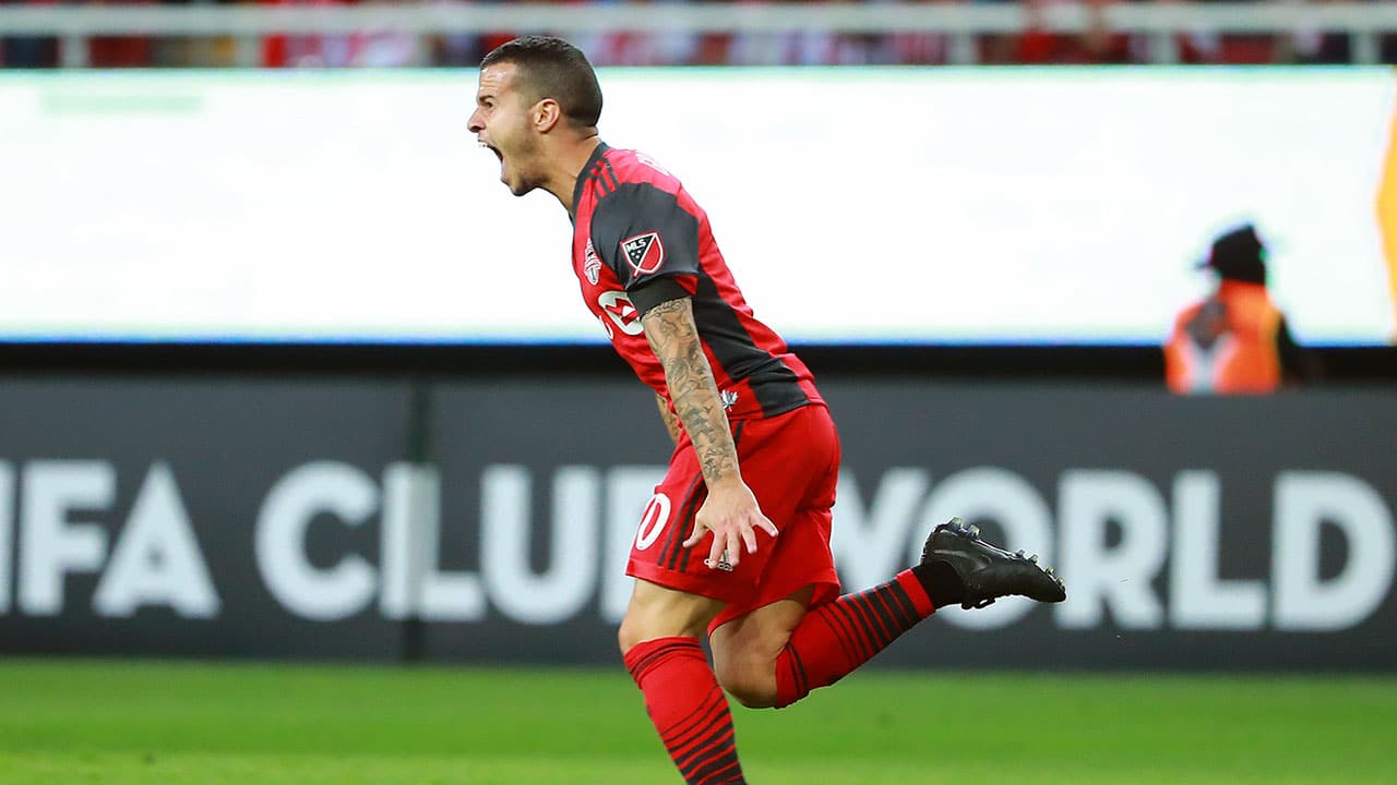 Mancini deixa Balotelli de fora e convoca para a It&aacute;lia Giovinco, que brilha na MLS