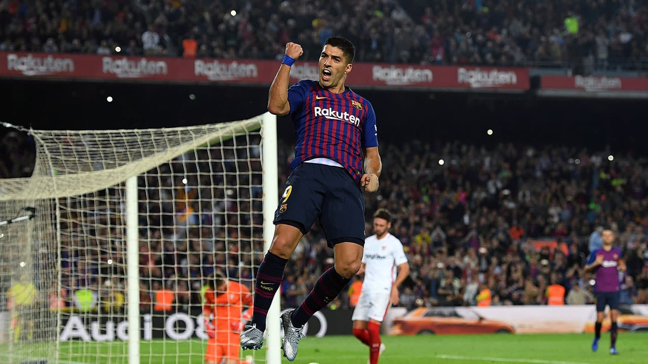 Em jogo com les&atilde;o de Messi, destaque da vit&oacute;ria do Barcelona sobre Sevilla foi Ter Stegen