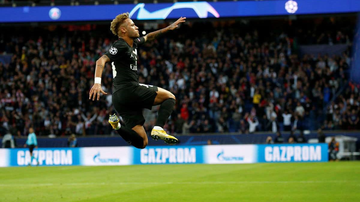 Com show de Neymar e muita tranquilidade, PSG goleou o Estrela Vermelha: 6 a 1