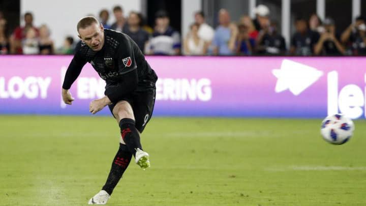 Rooney: &ldquo;Aos 16 anos, eu olhava o time do Everton e sabia que era o melhor jogador&rdquo;