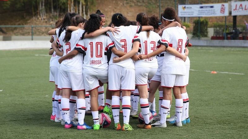 Quer ser jogadora de futebol? S&atilde;o Paulo abre seletiva para equipe feminina
