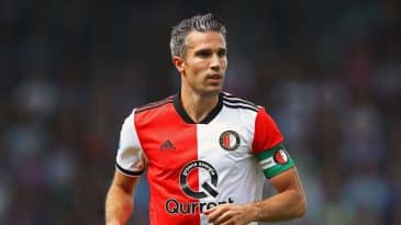 Van Persie: “Vou parar de jogar provavelmente ao final da da temporada”