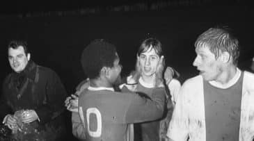 As memórias do duelo em que o Benfica de Eusébio passou o bastão ao Ajax de Cruyff