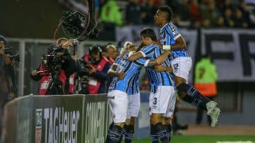 Grêmio fez uma partida impecável para sair do Monumental com uma vitória gigante