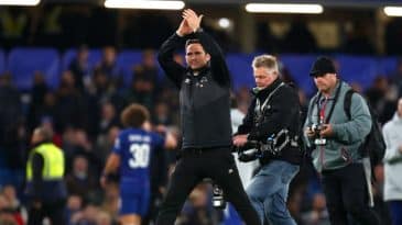 O ovacionado Lampard proporcionou um bom jogo em seu retorno a Stamford Bridge