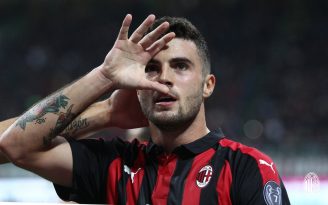Foi com emoção, mas o Milan conseguiu bater a Sampdoria em jogo de duas viradas