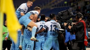 Lazio joga balde de água fria no Milan e arranca empate aos 49 minutos do segundo tempo