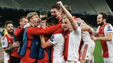 Pela primeira vez desde 2006, o Ajax está classificado ao mata-mata da Champions