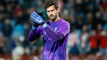 Buffon: “Acompanho Alisson há alguns anos e ele é um dos três melhores goleiros do mundo”