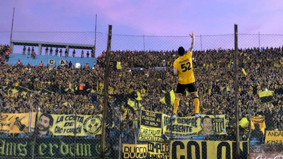 [V&iacute;deo] Como &eacute; viver um Nacional x Pe&ntilde;arol decisivo &agrave; beira do campo