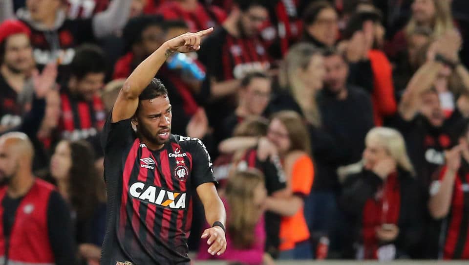 Em uma grande partida, o Furac&atilde;o protagonizou uma enorme atua&ccedil;&atilde;o para se aproximar da final