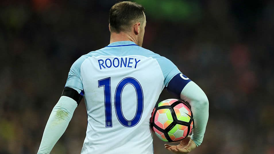 Rooney volta &agrave; sele&ccedil;&atilde;o inglesa para um jogo de despedida contra os EUA &ndash; e causa controv&eacute;rsia