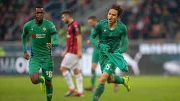 A Fiorentina impôs uma derrota ao Milan em San Siro com um belo gol de Chiesa