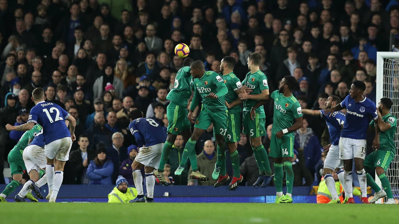 Um eletrizante empate entre Everton e Watford fechou a rodada da Premier League